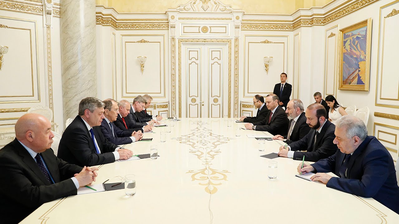 ՌԴ նախագահը «Ոսկե աստղ» մեդալ է հանձնել կապիտան Սերգեյ Թերզիյանին