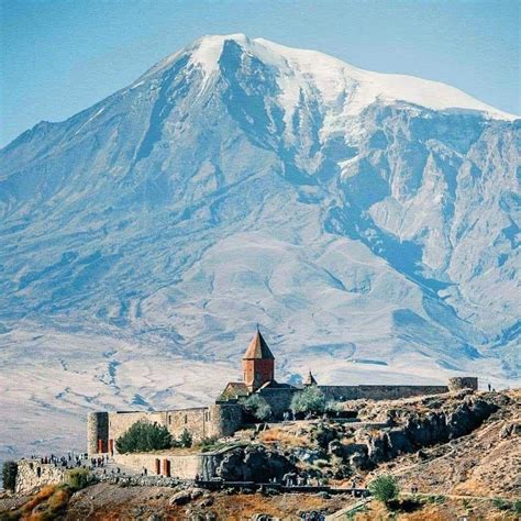 Իրանը վերականգնում է իր ռազմական հզորությունը, մինչ Հայաստանը շարունակում է զիջել